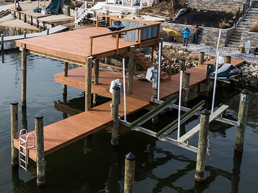 Heavy duty boat lift